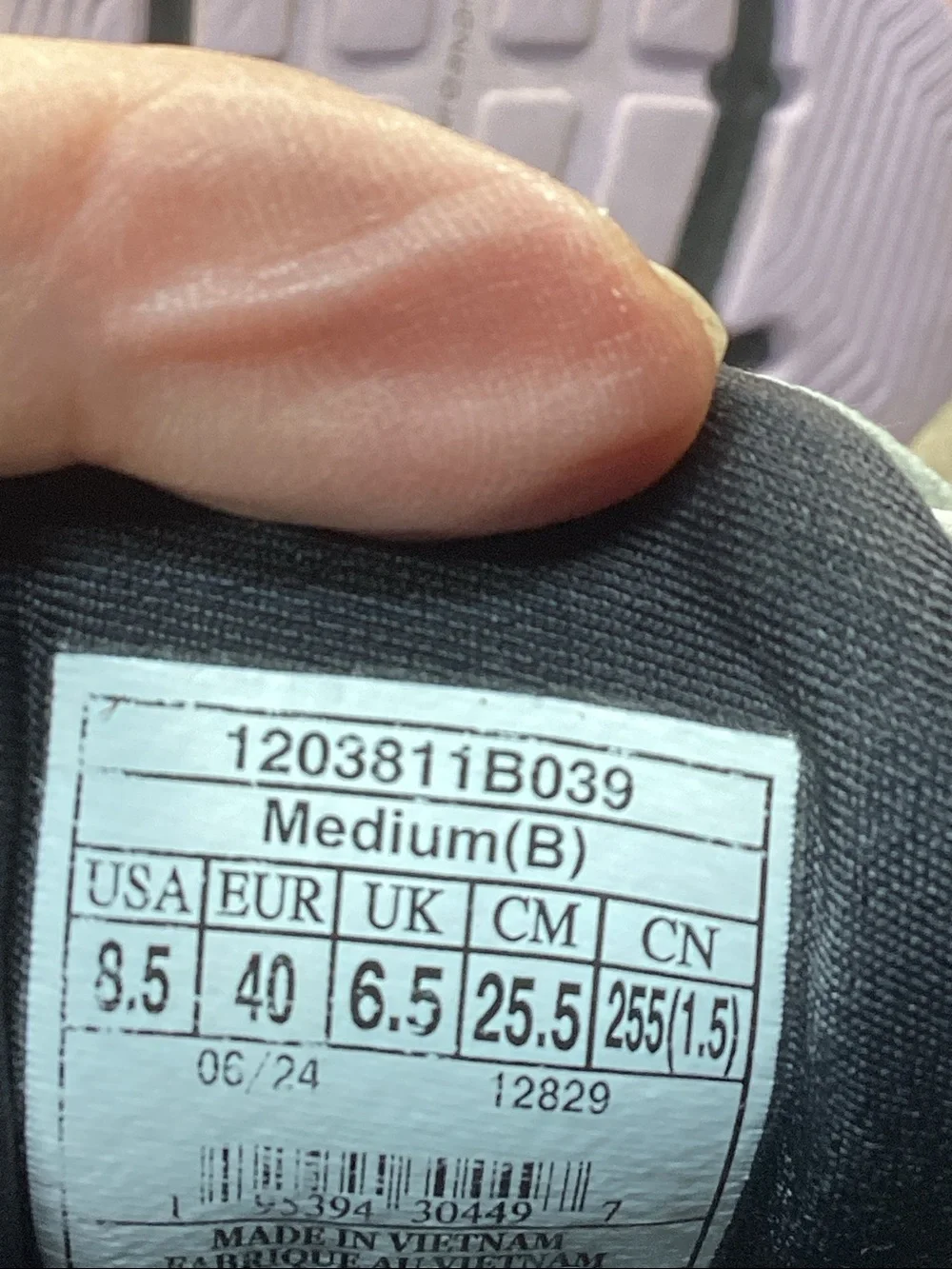 Brooks Adrenaline GTS 23 women’s running shoes sneakers size 8.5
